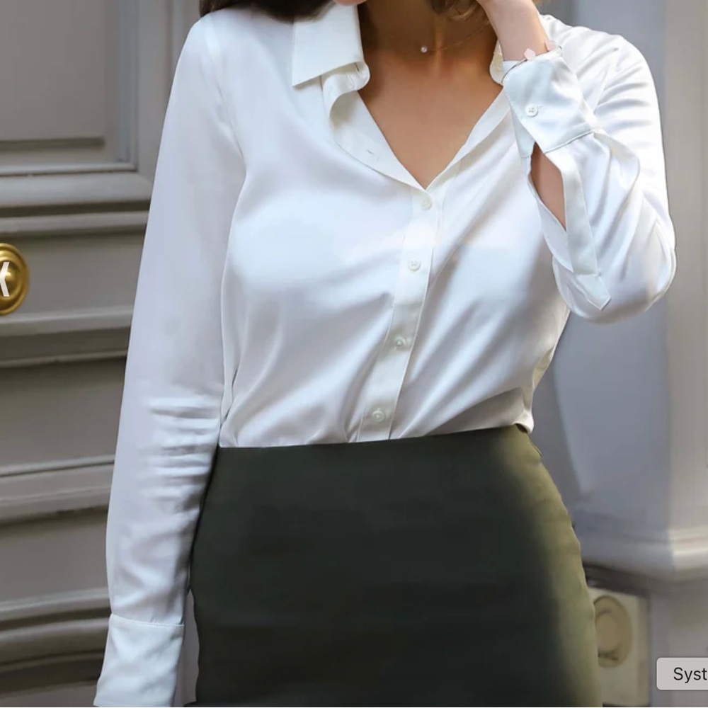 Ravella Monaco Silk Blouse - Medium